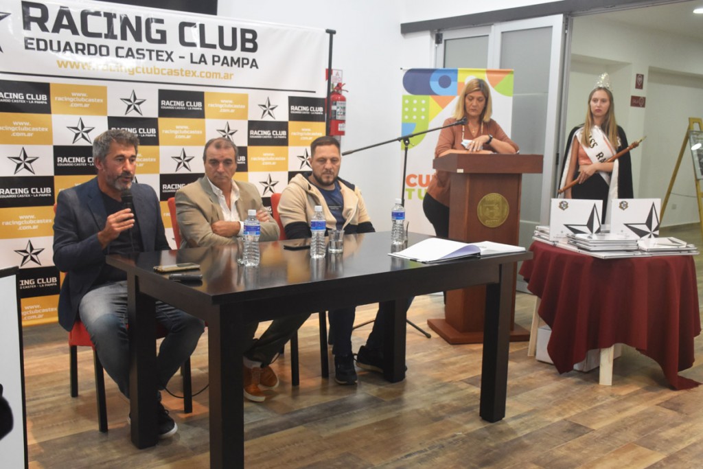 CENTENARIO DE RACING CLUB DE EDUARDO CASTEX