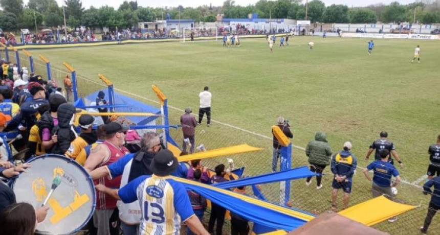 Se disputó la primera final del Torneo Provincial de Fútbol en el Jose Gago