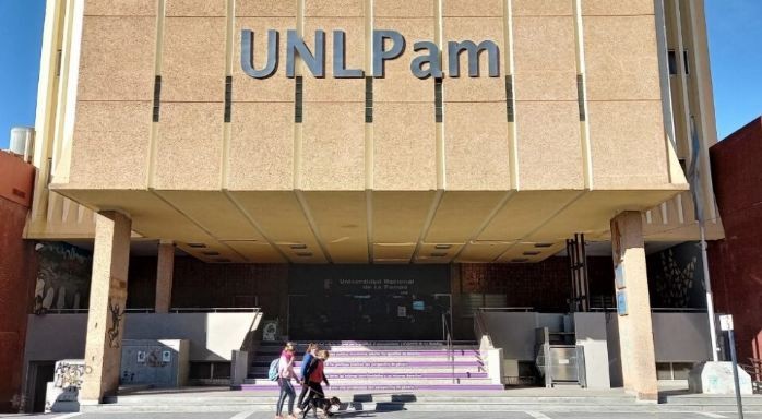 Abren convocatoria a becas para ingresantes 2025 en la UNLPam: Inscripciones hasta el 19 de diciembre