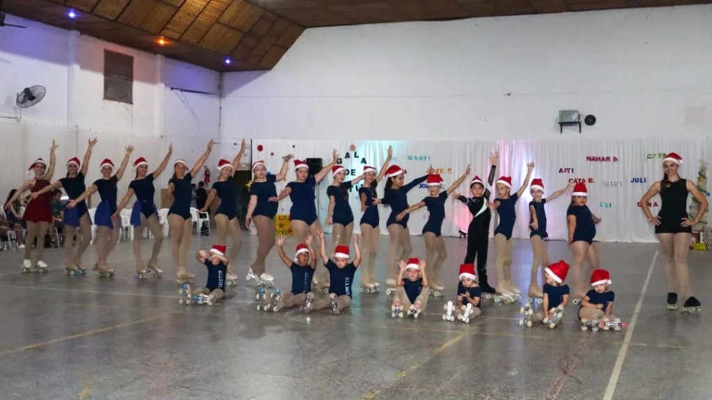 TRENEL SE VISTIÓ DE FIESTA CON LA GALA NAVIDEÑA DE PATÍN DEL CLUB ALL BOYS