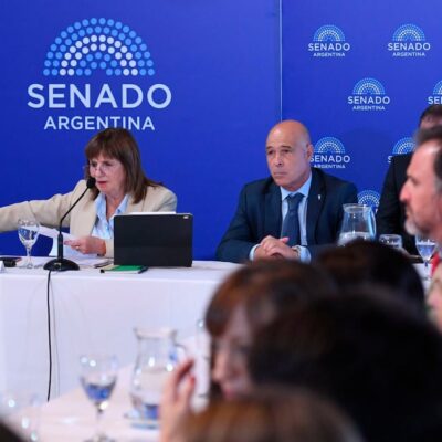 Apurados por aplastar los derechos laborales