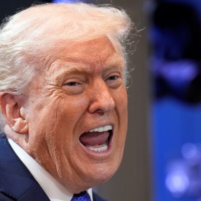 Europa reacciona con cautela y dudas tras el fallo de la Corte Suprema de EE.UU. y la reacción de Donald Trump por los aranceles