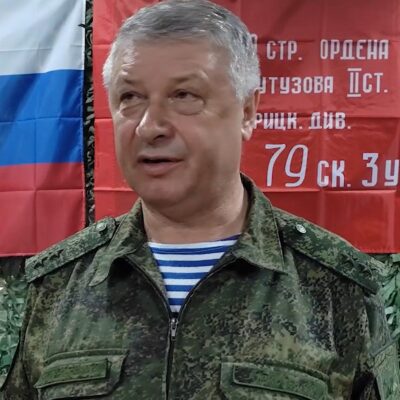 hieren al subdirector de la inteligencia militar rusa y el Kremlin acusa a Ucrania