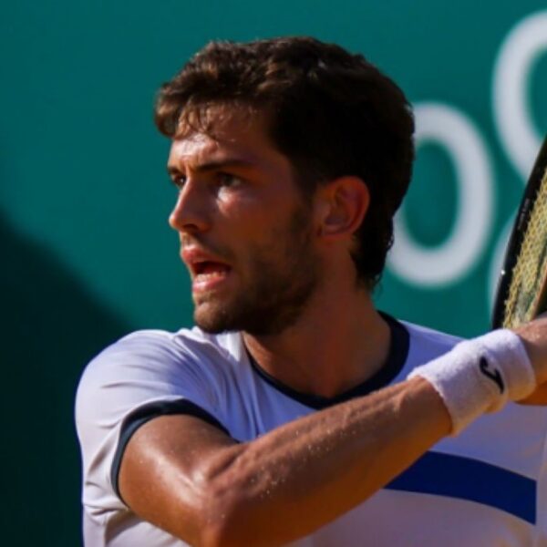 “Colaborá en este partido o asumí las consecuencias”