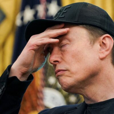 Elon Musk perdió a su último cofundador y corre desde atrás en la carrera por la inteligencia artificial