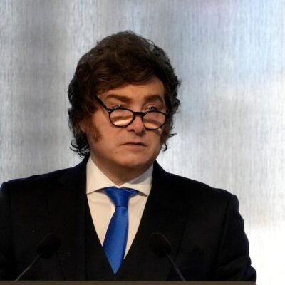 Irán acusa a Milei de actuar bajo órdenes de EE.UU. e Israel y advierte que “habrá consecuencias”