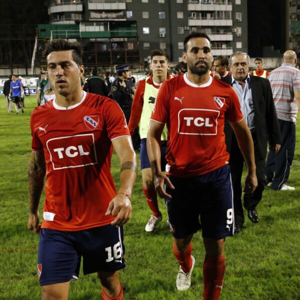 Detuvieron a dos ex jugadores de Independiente cuando intentaban recuperar por la fuerza una camioneta confiscada