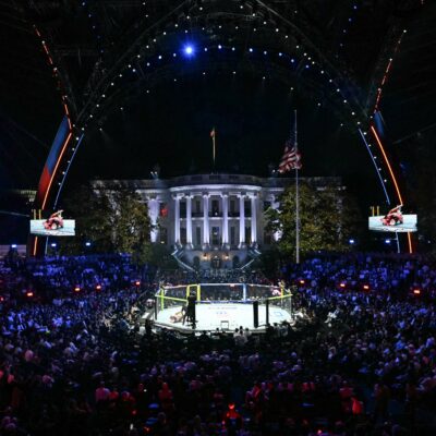 Donald Trump celebró su cumpleaños 80 con peleas de UFC en la Casa Blanca tras anunciar un acuerdo con Irán