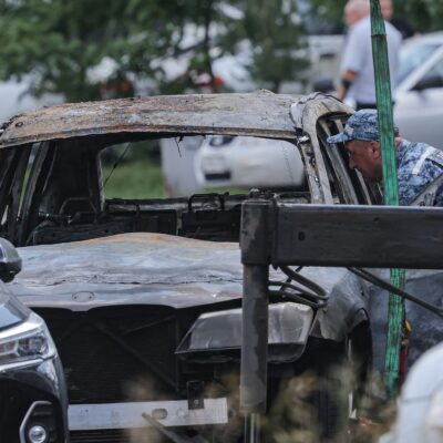 un coche bomba mató a un jefe militar de Rusia y apuntan a Ucrania
